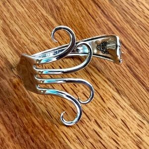 Artistic Silver Bangle Bracelet